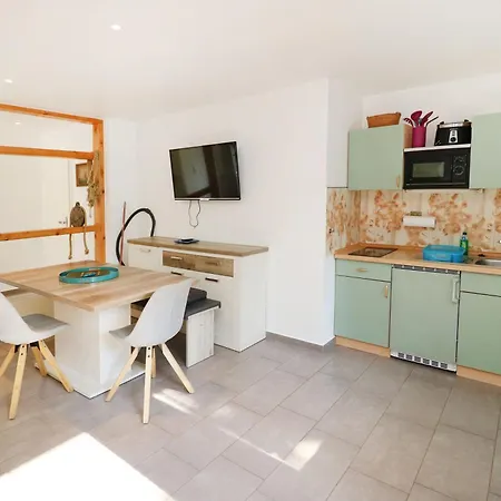 Ferienhaus Ruegenblick Char